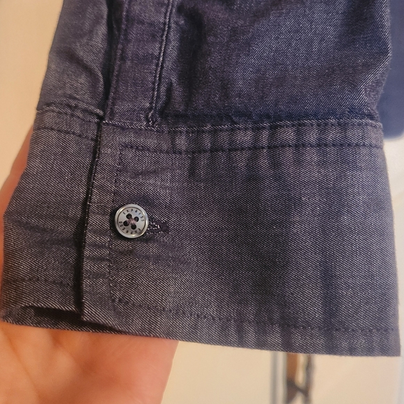 Express Top - Picture 2 of 7